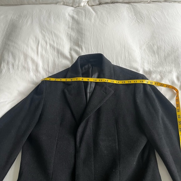 Hugo Boss Cashmere Over Coat - Picture 8 of 9